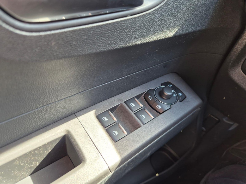 FORD Tourneo 1.0 Gasoline 125hp - ref: 7-59852 - Photo 14