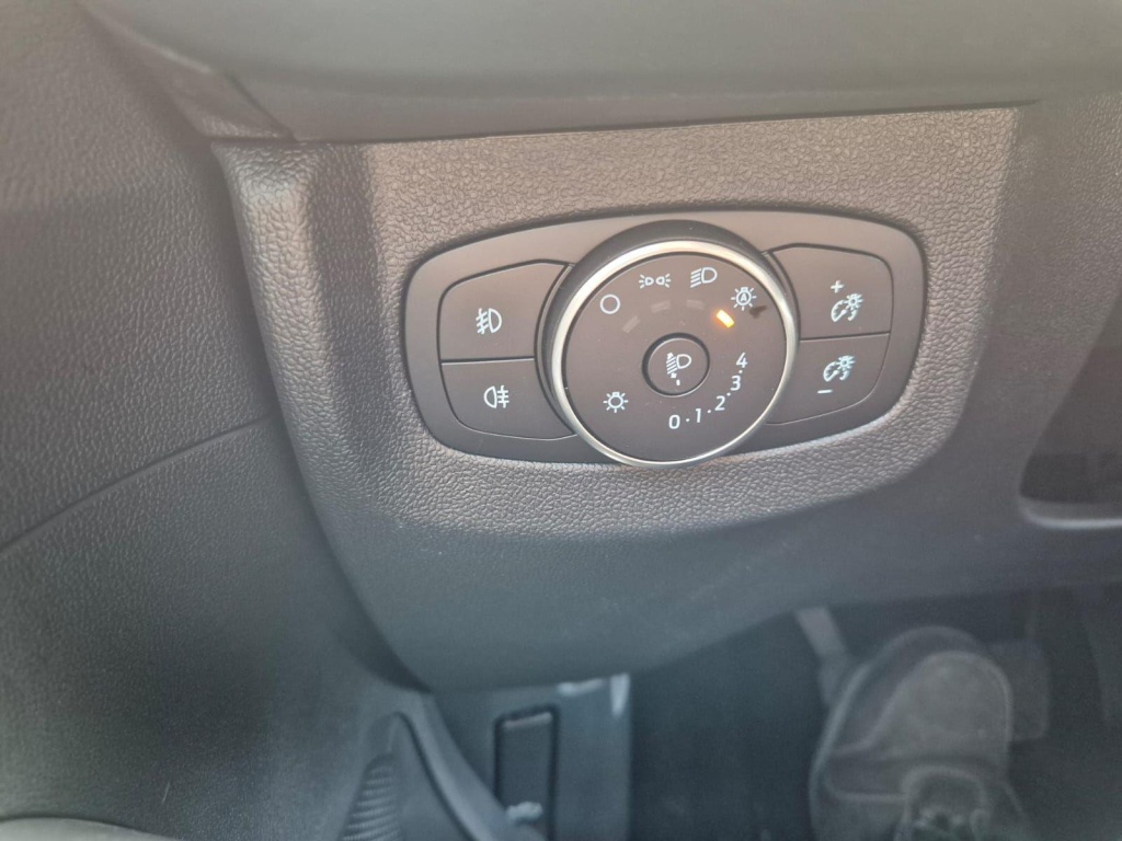 FORD Tourneo 1.0 Gasoline 125hp - ref: 7-59853 - Photo 15