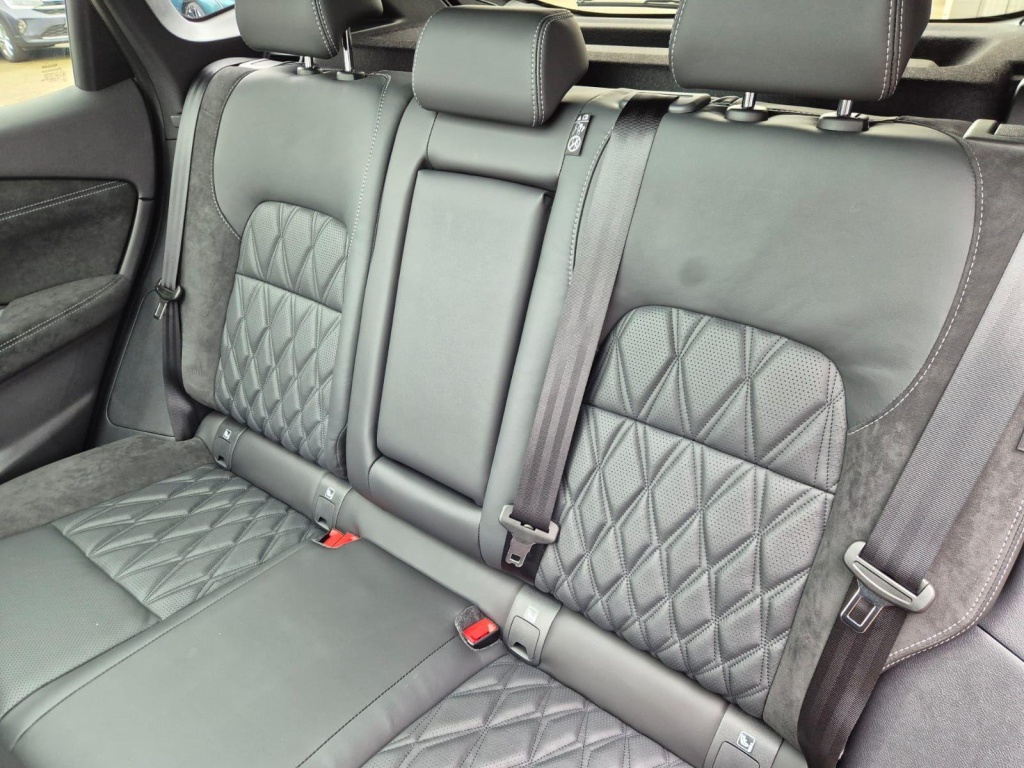 NISSAN Qashqai 1.3 Gasoline 158hp - ref: 7-60012 - Photo 16