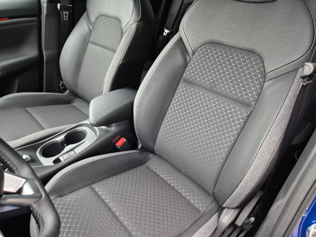 NISSAN Juke 1.0 Gasoline 114hp - ref: 7-60013 - Photo 12