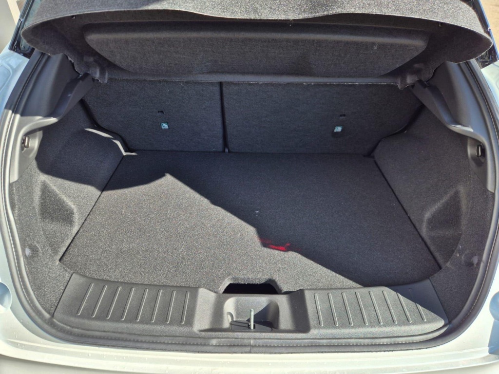 NISSAN Juke 1.0 Gasoline 114hp - ref: 7-60014 - Photo 10