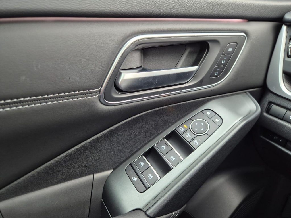 NISSAN Qashqai 1.3 Gasoline 158hp - ref: 7-60015 - Photo 17