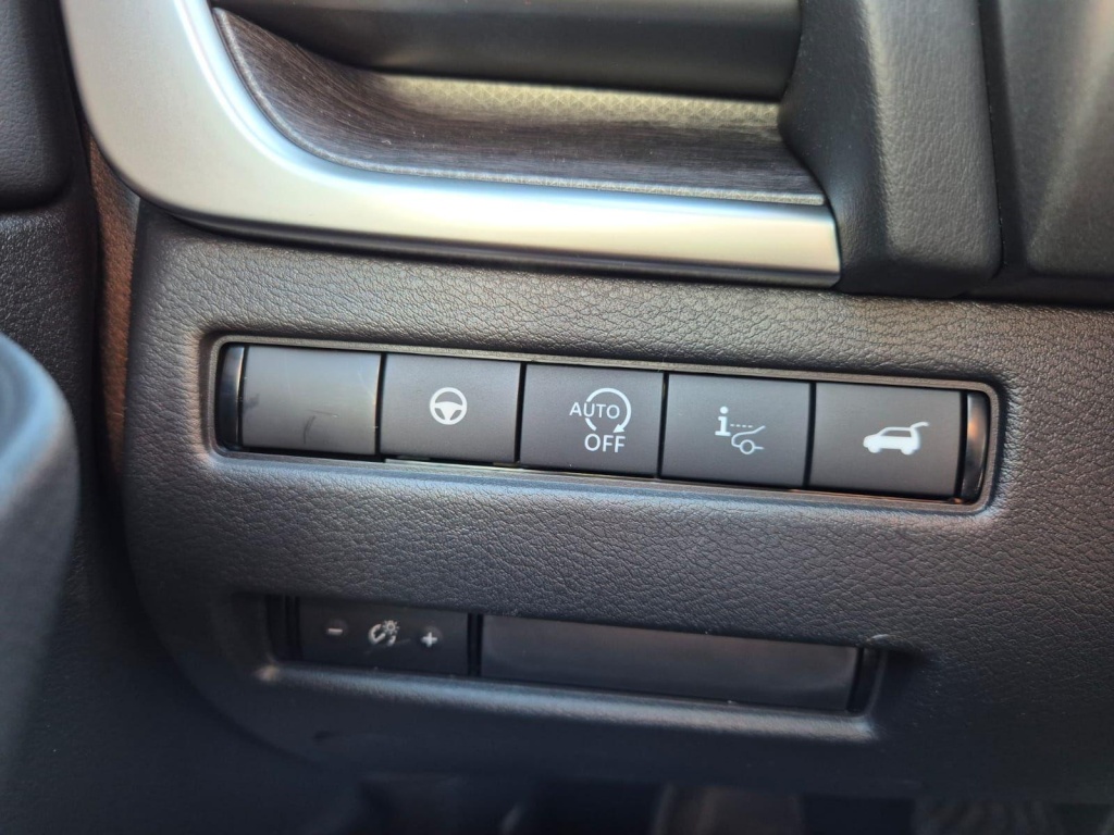 NISSAN Qashqai 1.3 Gasoline 158hp - ref: 7-60016 - Photo 18