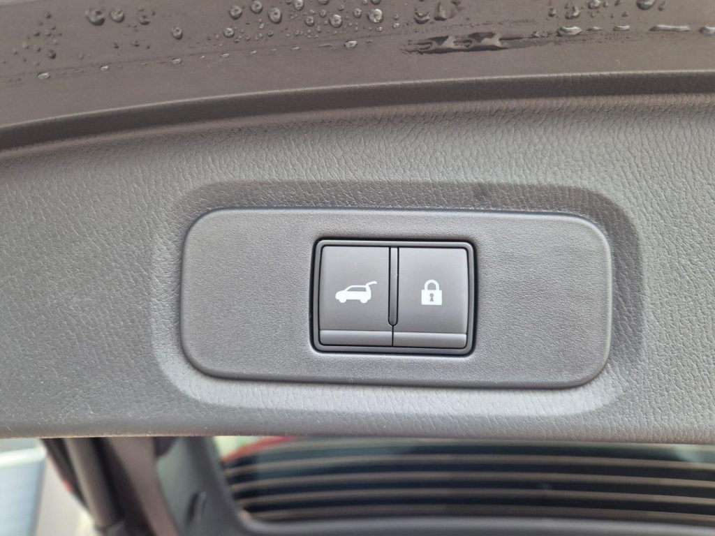 NISSAN Qashqai 1.3 Gasoline 158hp - ref: 7-60017 - Photo 12