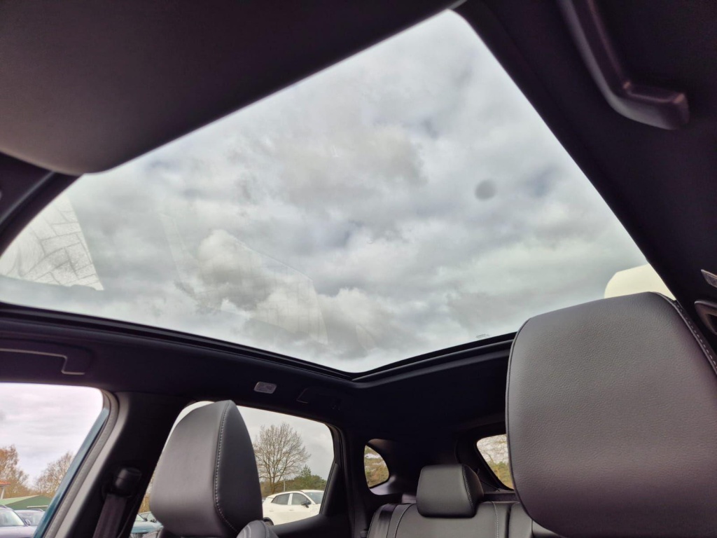 NISSAN Qashqai 1.3 Gasoline 158hp - ref: 7-60018 - Photo 10