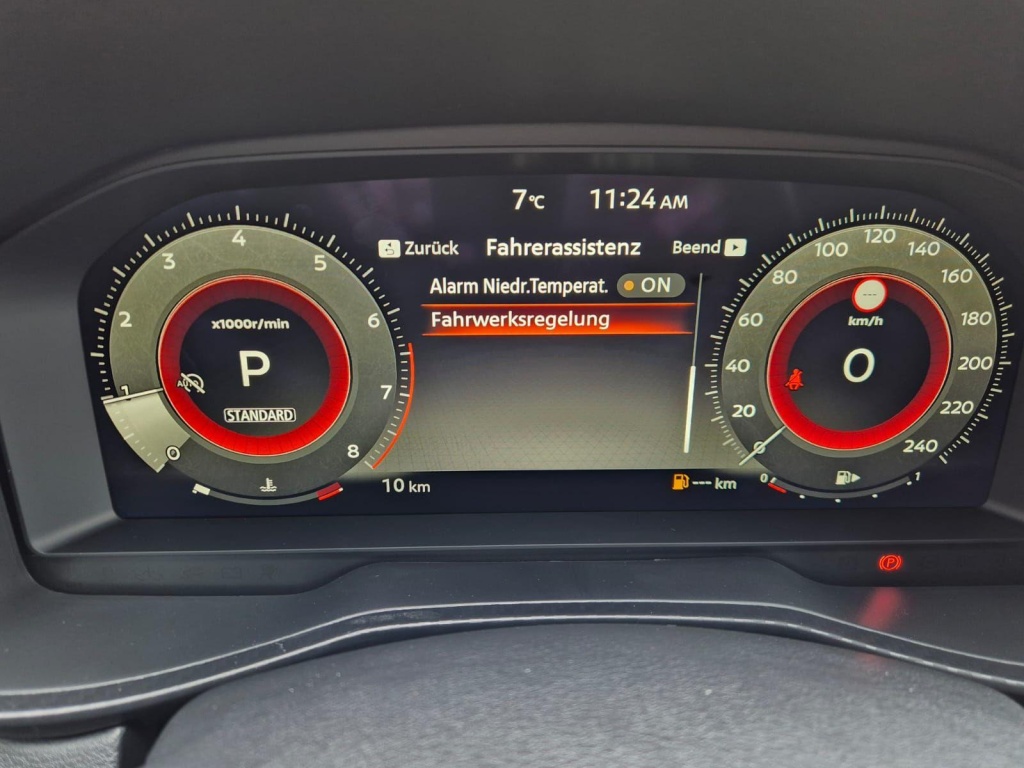 NISSAN Juke 1.0 Gasoline 114hp - ref: 7-60020 - Photo 18