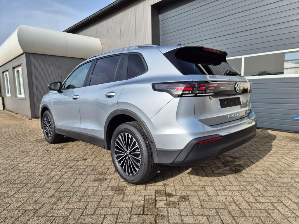 VOLKSWAGEN Tiguan 1.5 Hybrid 204hp - ref: 7-60024 - Photo 5