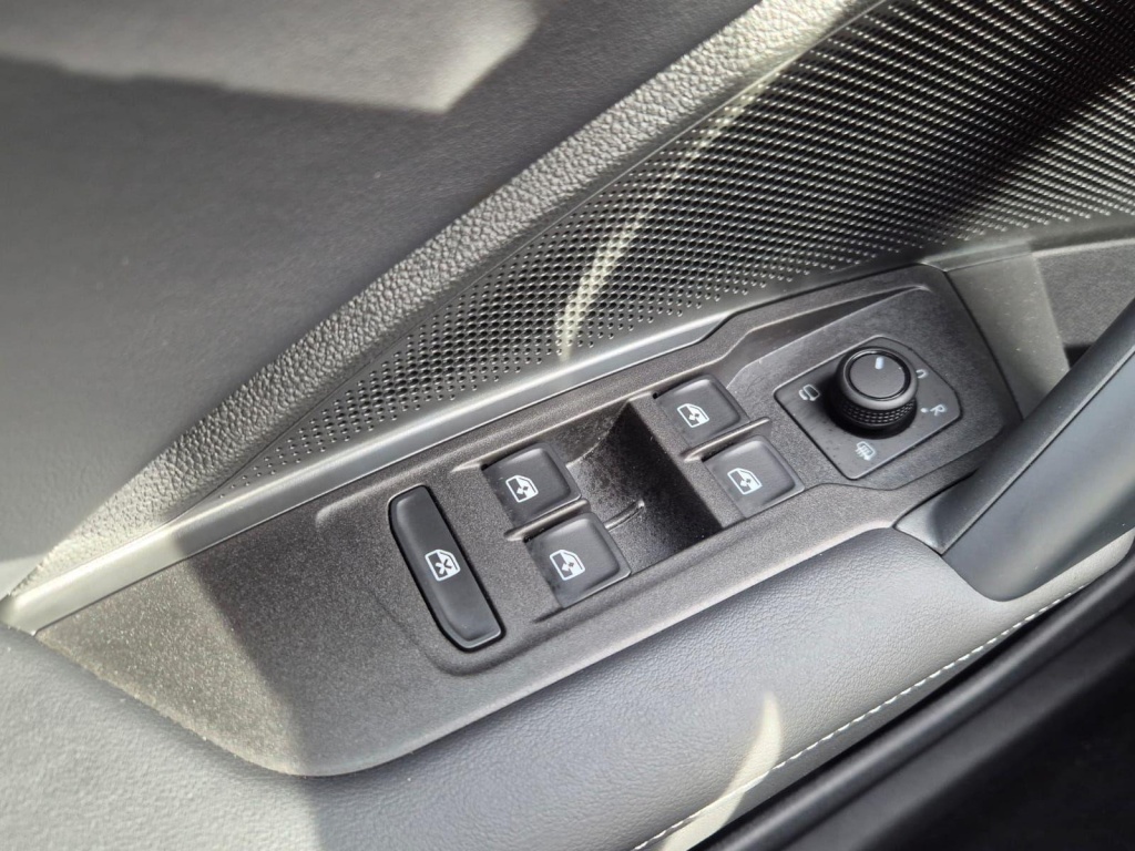 VOLKSWAGEN Tiguan 1.5 Hybrid 204hp - ref: 7-60029 - Photo 14