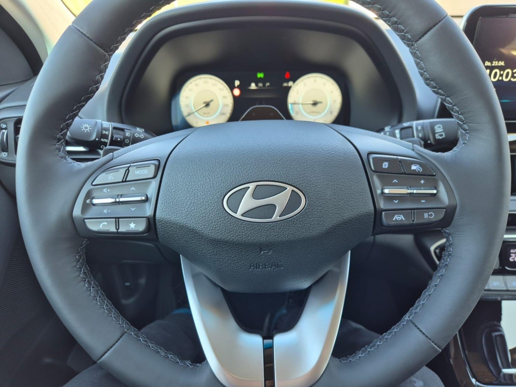 HYUNDAI i30 1.6 Gasoline 150hp - ref: 7-60285 - Photo 15