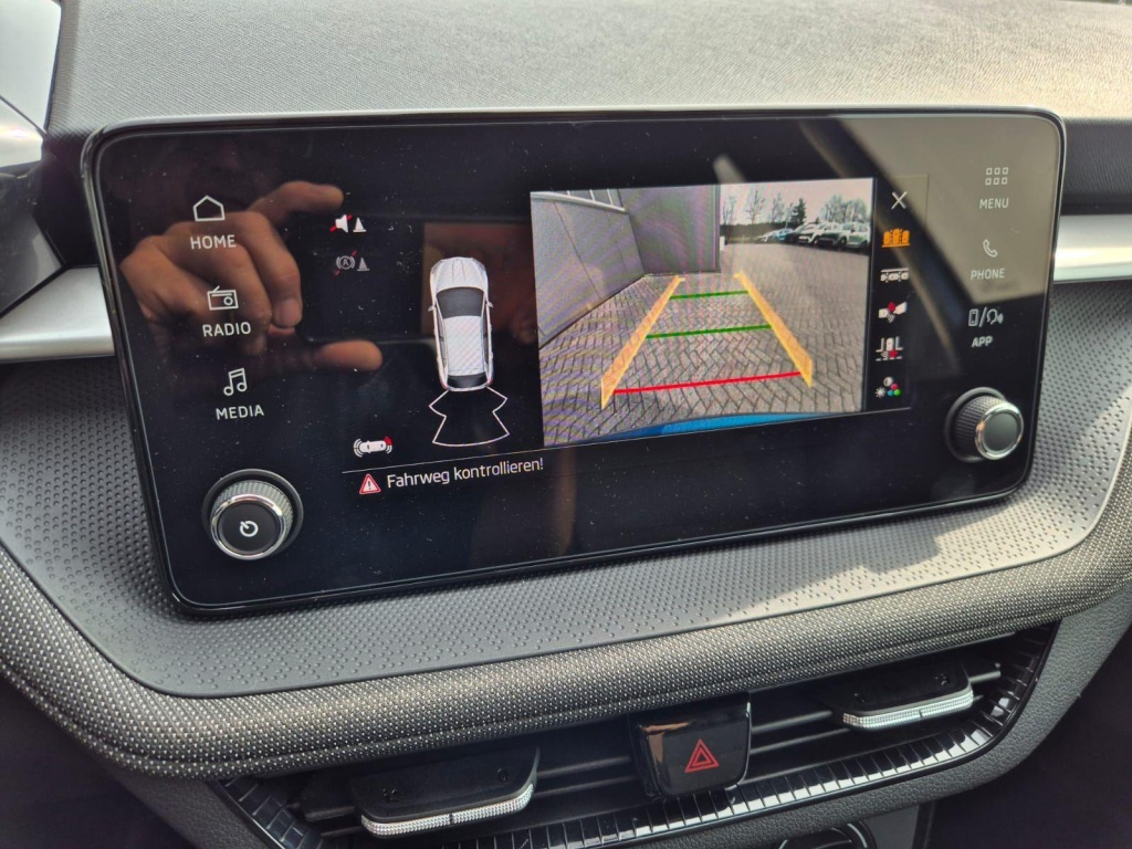 SKODA Fabia 1.0 Gasoline 95hp - ref: 7-60319 - Photo 19