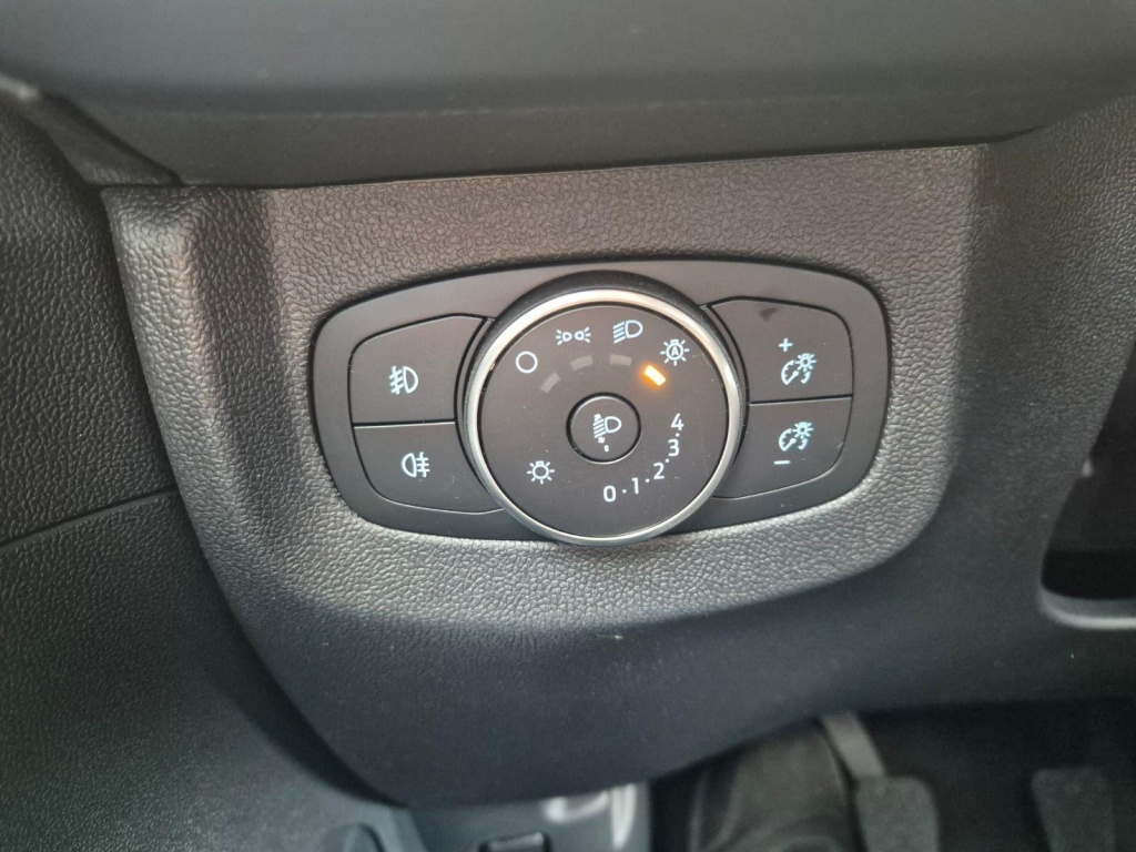 FORD Tourneo 1.0 Gasoline 125hp - ref: 7-60354 - Photo 16