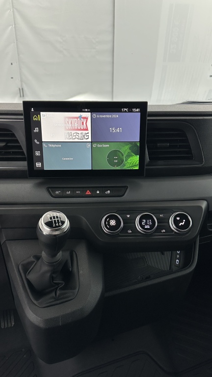 NISSAN Interstar III L3H2 3t5 2.0 dCi 150ch Tekna - ref: 8-GLI00000463 - Photo 12