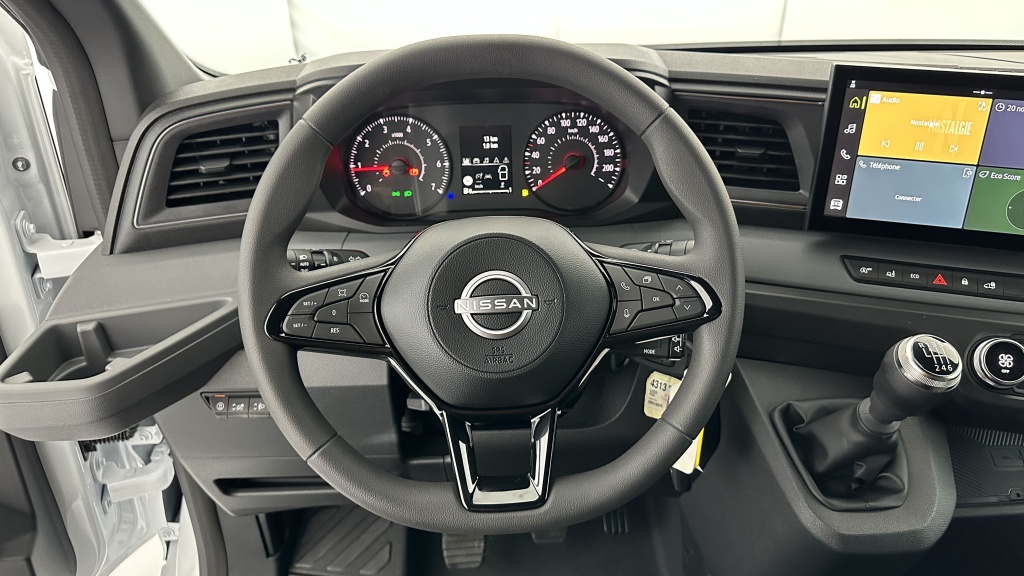 NISSAN Interstar III L3H2 3t5 2.0 dCi 150ch Tekna - ref: 8-GLI00000805 - Photo 10