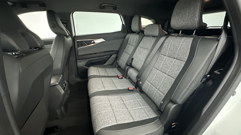 RENAULT Espace VI E-Tech full hybrid 200ch Techno - ref: 8-GLI00001583 - Photo 9