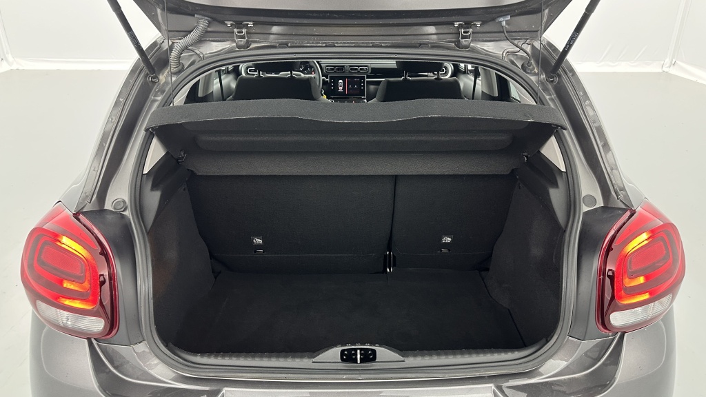 CITROEN C3 III 1.2 PureTech 110ch Shine - ref: 8-GLI00001806 - Photo 10