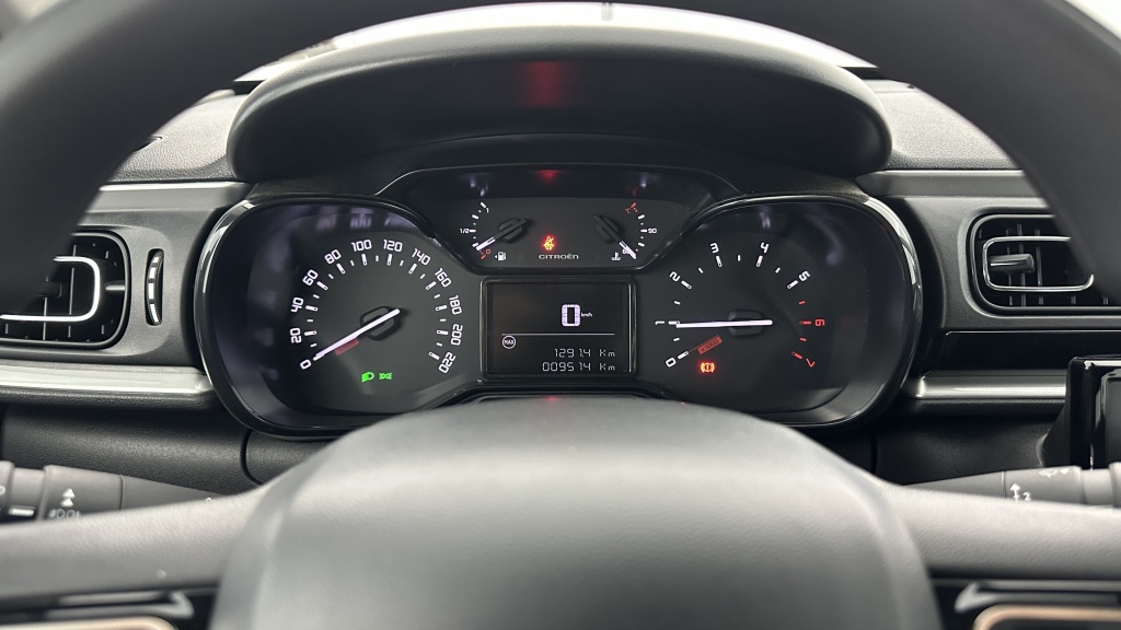 CITROEN C3 III 1.2 PureTech 110ch Shine - ref: 8-GLI00001806 - Photo 14