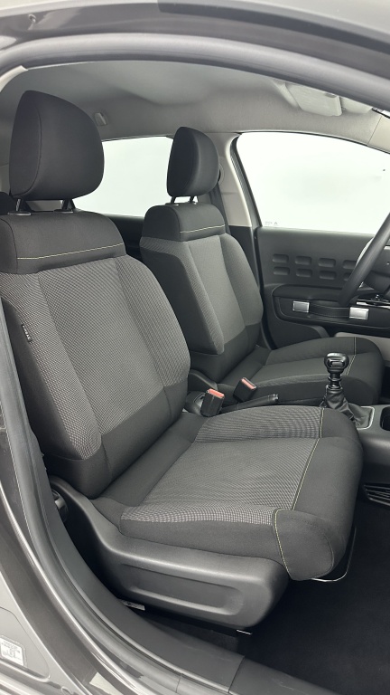 CITROEN C3 III 1.2 PureTech 110ch Shine - ref: 8-GLI00001806 - Photo 17