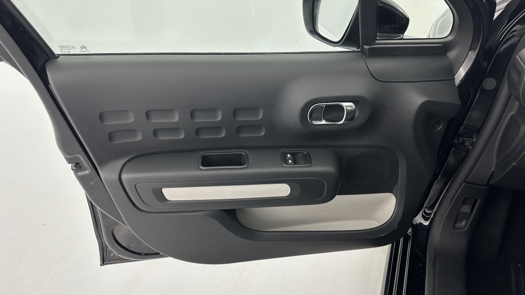 CITROEN C3 1.2 PureTech 83ch Plus - ref: 8-GLI00002134 - Photo 12