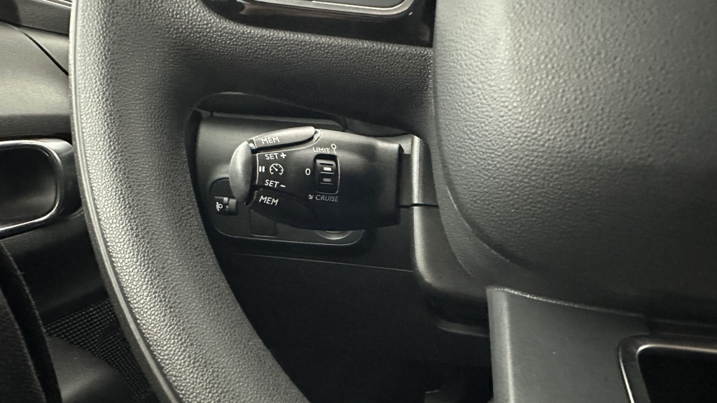 CITROEN C3 1.2 PureTech 83ch Plus - ref: 8-GLI00002134 - Photo 18