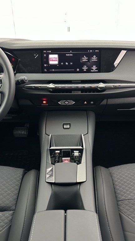 DS DS4 1.5 BlueHDi 130 EAT8 Pallas - ref: 8-GLI00002408 - Photo 15