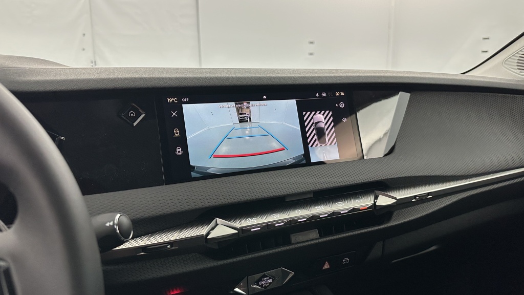 DS DS4 1.5 BlueHDi 130 EAT8 Pallas - ref: 8-GLI00002408 - Photo 17