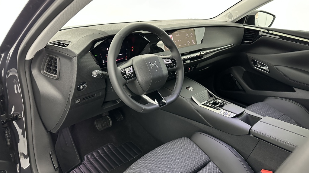 DS DS4 1.5 BlueHDi 130 EAT8 Pallas - ref: 8-GLI00002411 - Photo 6