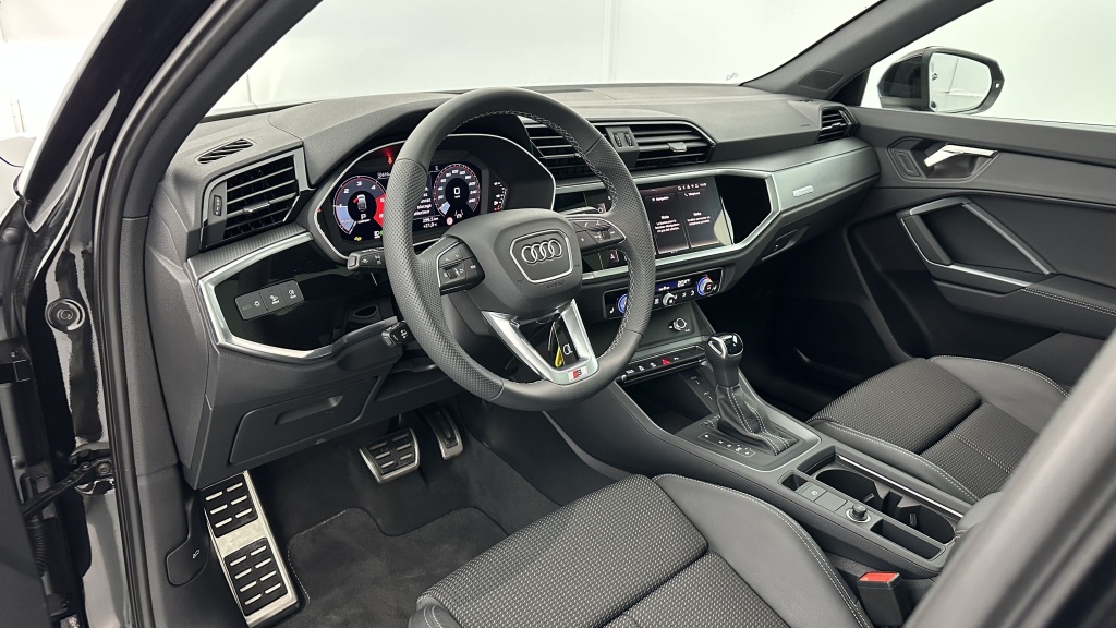 AUDI Q3 Sportback 35 2.0 TDI 150ch S line S tronic 7 - ref: 8-GLI00002435 - Photo 6