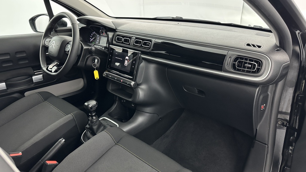 CITROEN C3 III 1.2 PureTech 110ch Max - ref: 8-GLI00002546 - Photo 8
