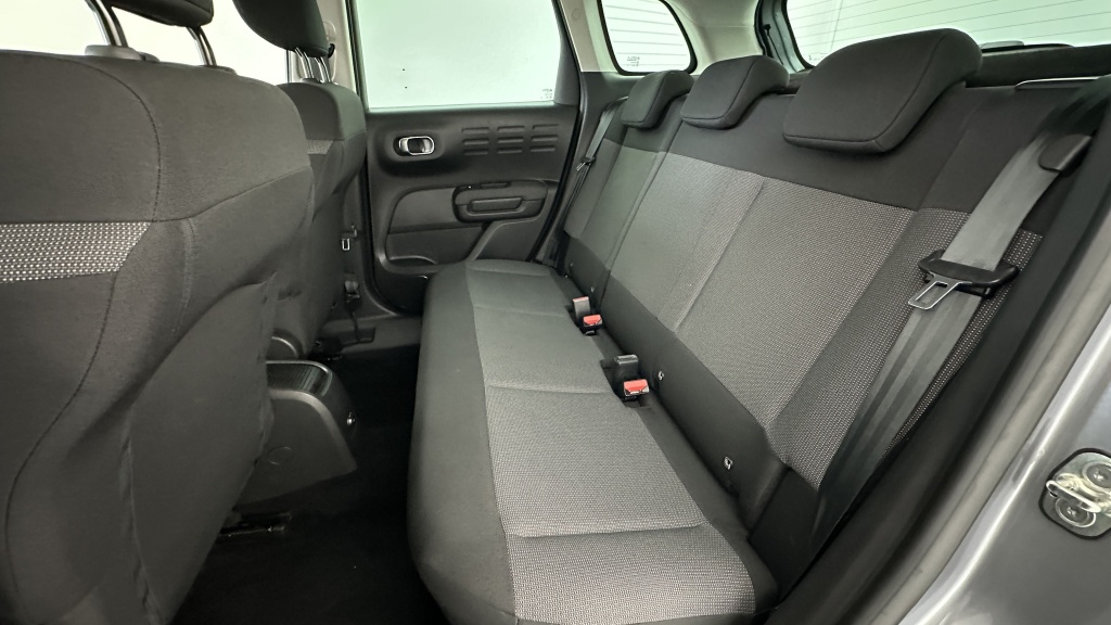 CITROEN C3 Aircross 1.2 PureTech 110ch Max - ref: 8-GLI00002566 - Photo 9