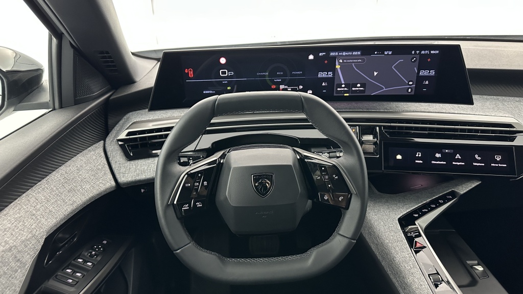 PEUGEOT 3008 1.2 Hybrid 136ch Allure e-DCS6 - ref: 8-GLI00002588 - Photo 12