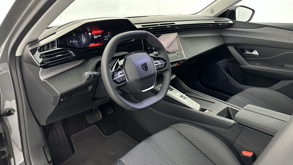 PEUGEOT 308 SW 1.5 BlueHDi 130ch Allure EAT8 - ref: 8-GLI00002668 - Photo 6