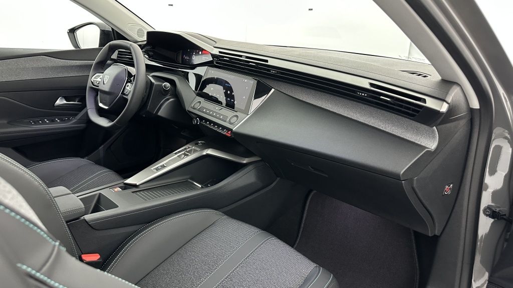 PEUGEOT 308 SW 1.5 BlueHDi 130ch Allure EAT8 - ref: 8-GLI00002668 - Photo 8