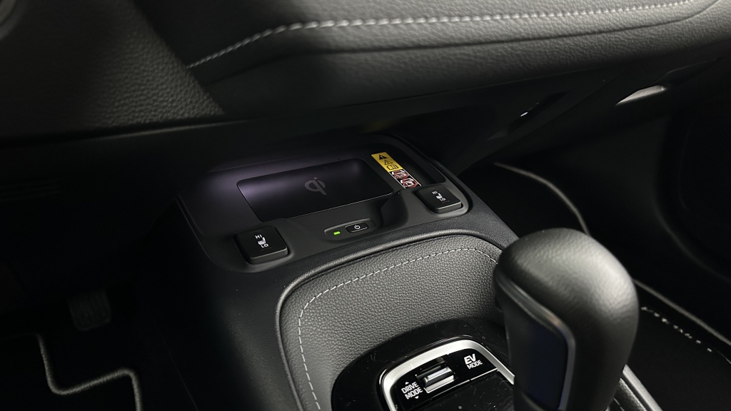 TOYOTA Corolla Touring Sport X 1.8 Hybrid 140ch Design (Team Player) - ref: 8-GLI00002681 - Photo 20