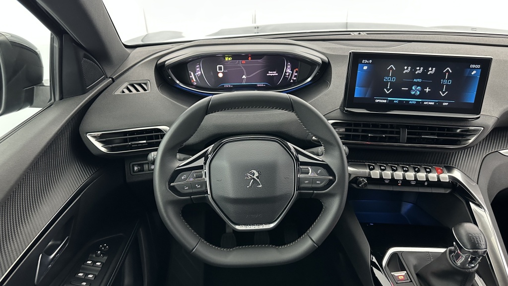 PEUGEOT 5008 1.2 PureTech 130ch Allure Pack - ref: 8-GLI00002876 - Photo 14