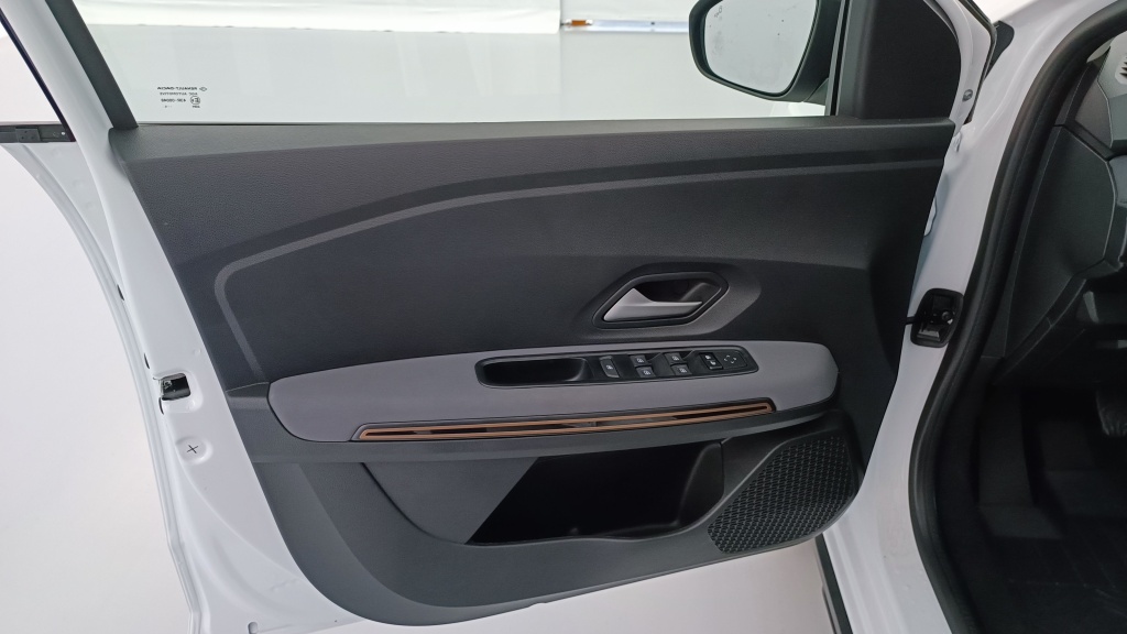 DACIA Jogger 1.0 ECO-G 100ch Extrême 7PL - ref: 8-GLI00005870 - Photo 14