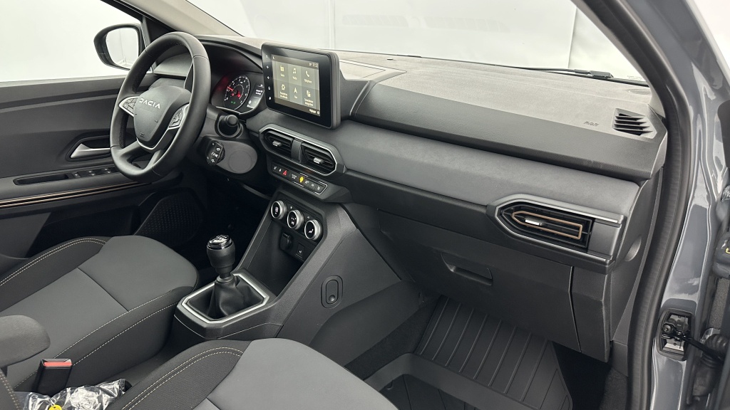 DACIA Jogger 1.0 ECO-G 100ch Extrême 7PL - ref: 8-GLI00005872 - Photo 8