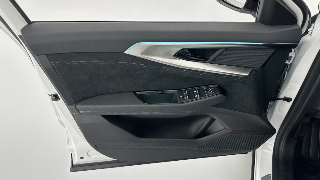 RENAULT Austral E-Tech full hybrid 200ch Techno esprit Alpine - ref: 8-GLI00005928 - Photo 13