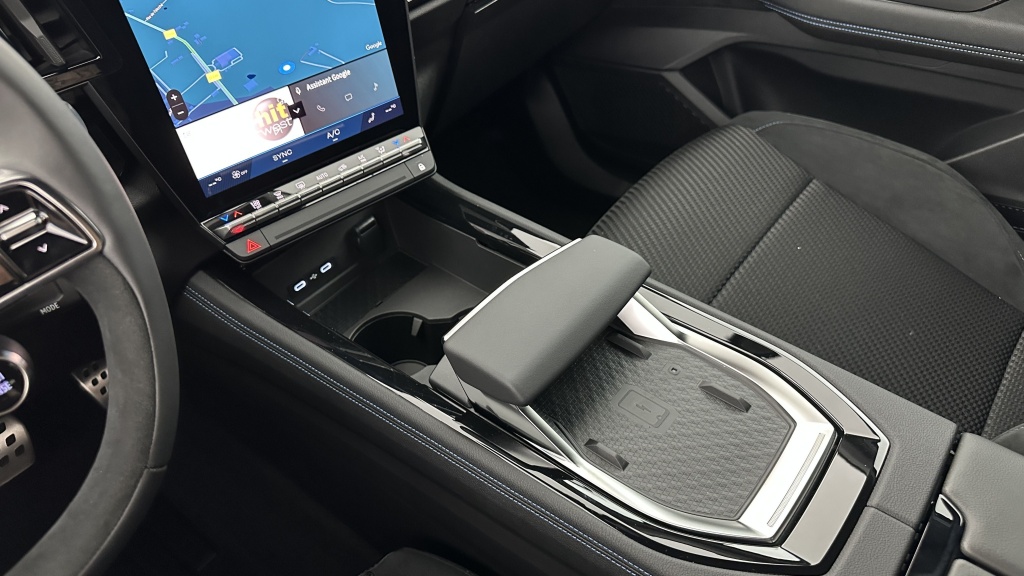 RENAULT Austral E-Tech full hybrid 200ch Techno esprit Alpine - ref: 8-GLI00005929 - Photo 17