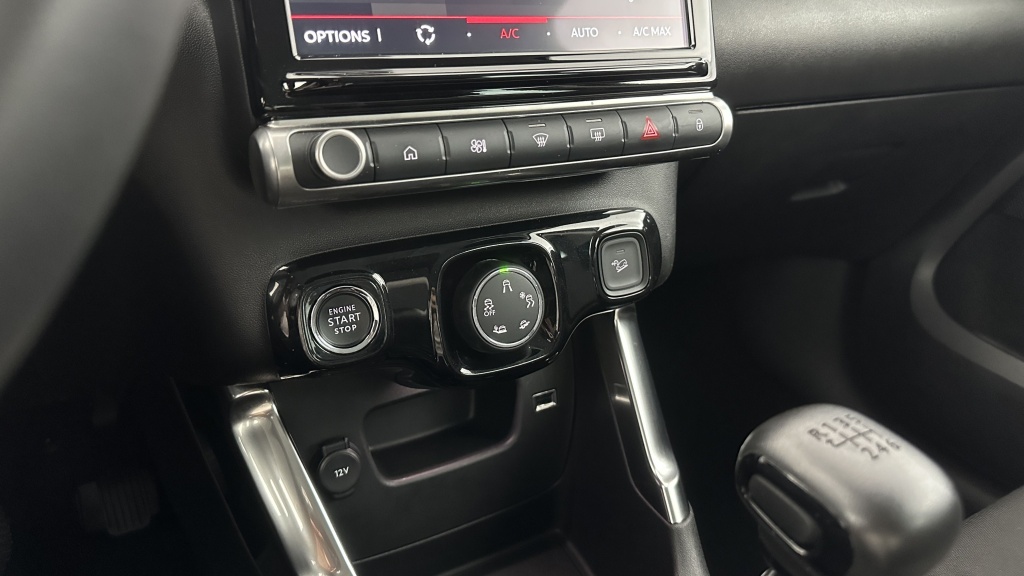 CITROEN C3 Aircross 1.2 PureTech 110ch Max - ref: 8-GLI00006155 - Photo 19