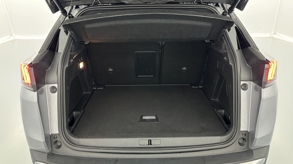 PEUGEOT 3008 1.2 Hybrid 136ch Allure Pack e-DCS6 - ref: 8-GLI00006264 - Photo 10
