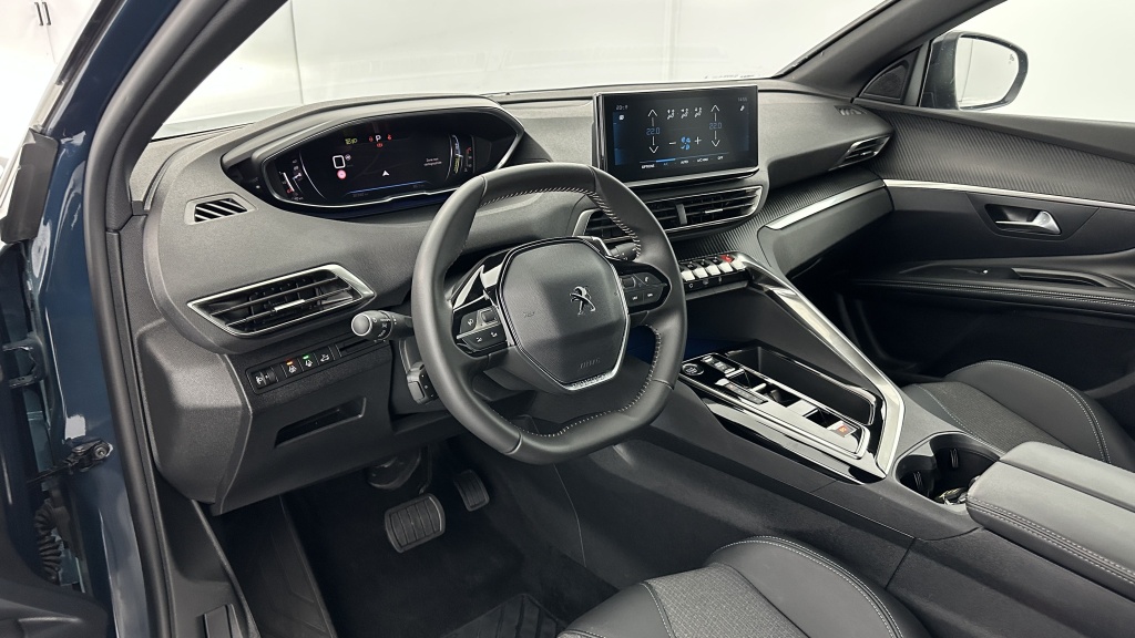 PEUGEOT 3008 1.2 Hybrid 136ch Allure Pack e-DCS6 - ref: 8-GLI00006267 - Photo 6