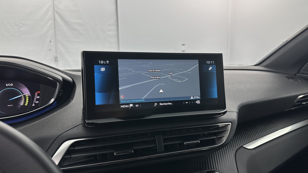 PEUGEOT 3008 1.2 Hybrid 136ch Allure Pack e-DCS6 - ref: 8-GLI00006268 - Photo 17