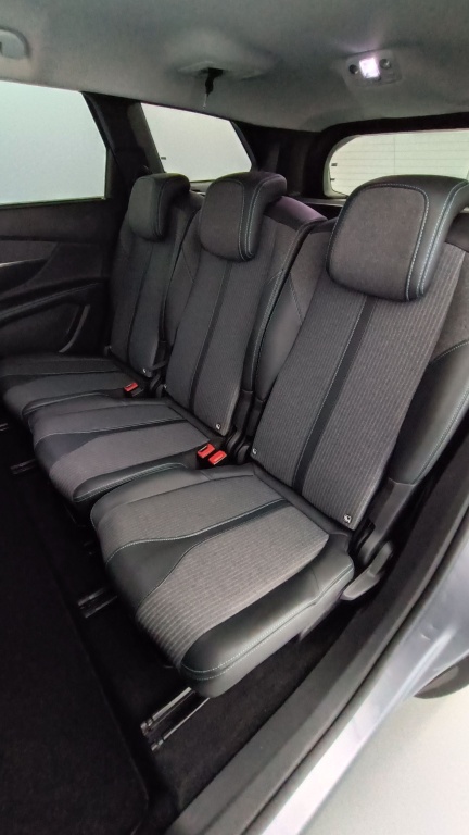 PEUGEOT 5008 III 1.5 BlueHDi 130ch Allure Pack EAT8 - ref: 8-GLI00006270 - Photo 9