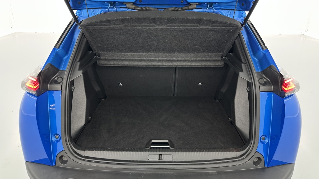 PEUGEOT 2008 1.2 PureTech 100ch Allure - ref: 8-GLI00006852 - Photo 10