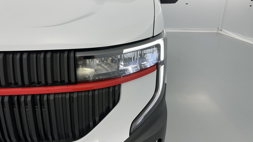 RENAULT Master L2H2 3t5 2.0 dCi 150ch RED Edition - ref: 8-GLI00007234 - Photo 15