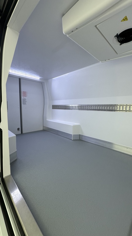 RENAULT Master L2H2 3t5 2.0 dCi 150ch RED Edition Frigo Lamberet - ref: 8-GLI00007235 - Photo 8