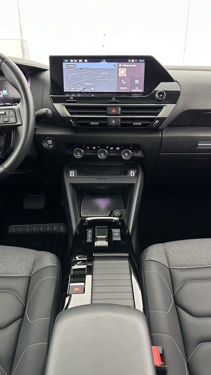 CITROEN C4 X 1.2 PureTech 130ch Max EAT8 - ref: 8-GLI00007287 - Photo 15