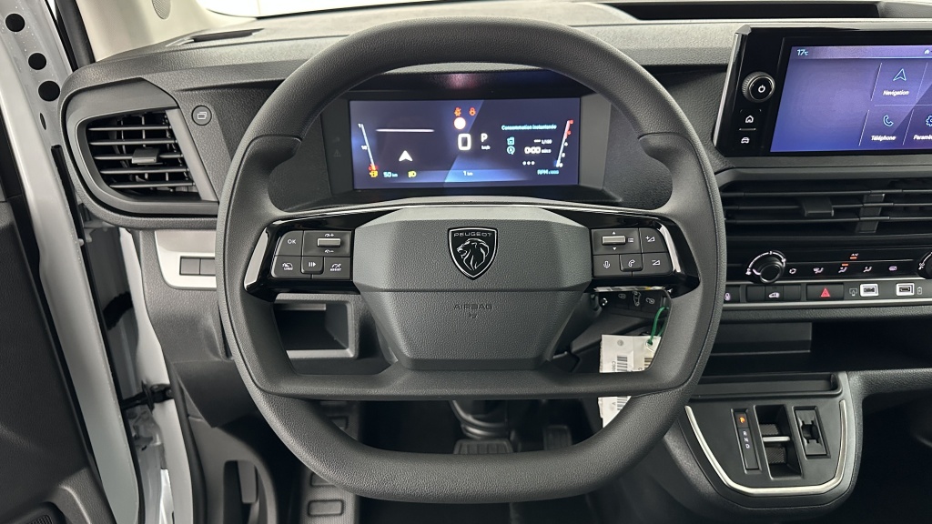 PEUGEOT Expert III M 2.0 BlueHDi 145ch EAT8 - ref: 8-GLI00007629 - Photo 10