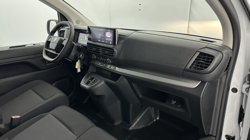 PEUGEOT Expert III M 2.0 BlueHDi 145ch EAT8 - ref: 8-GLI00007630 - Photo 7