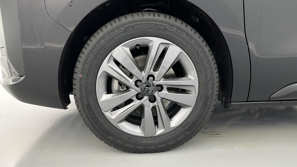 PEUGEOT Expert Cabine Approfondie III M 2.0 BlueHDi 180ch EAT8 - ref: 8-GLI00007632 - Photo 10